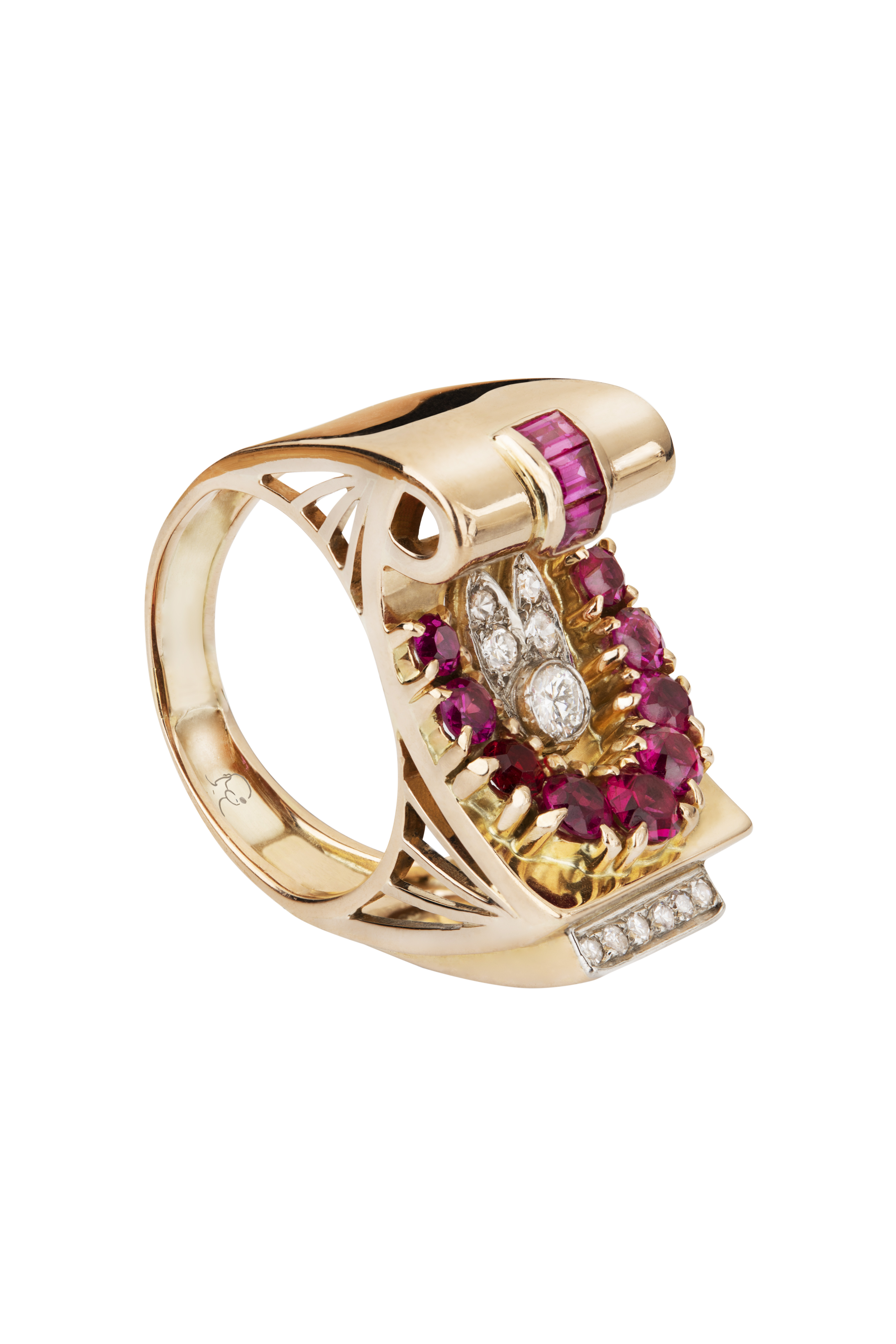 Кольцо из розового золота с рубеллитами и бриллиантами